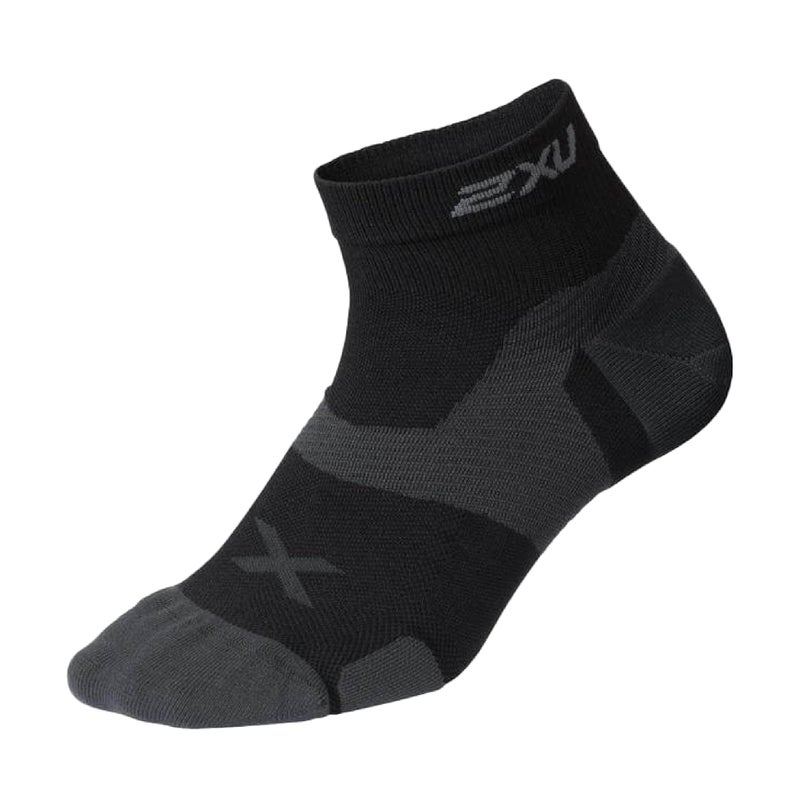 2XU Unisex Vectr Cushion 1/4 Compression Crew Socks - Sports Performance Socks - Black/Titanium - Size Medium (Men's Size 6-8.5, Women's Size 7.5-9.5 - Image 1